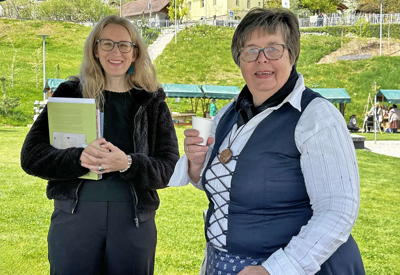 V Semicu z Miro Delavec Touhami 2026