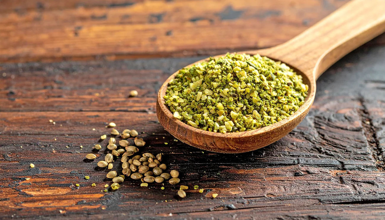 Konopljina semena: Popoln naravni vir beljakovin in zdravih maščob