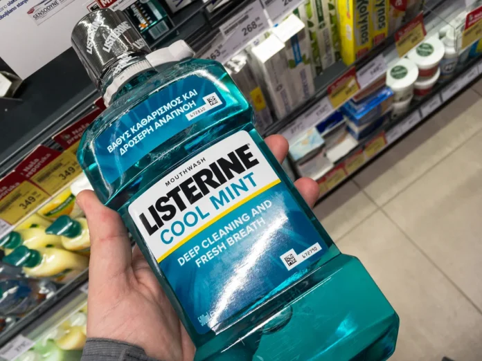 Ustna voda Listerine