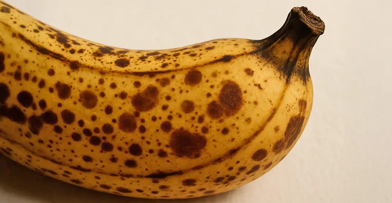 Kaj pomeni uživanje zelo zrelih pegastih banan za vaše zdravje