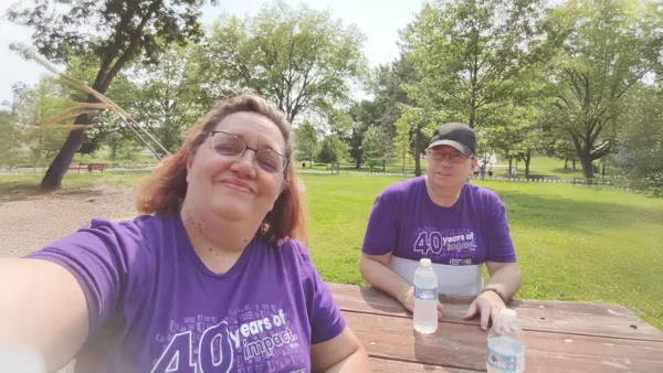 Zakonca zbolela za isto redko obliko raka Zakonca zbolela za isto redko boleznijo: Ganljiva zgodba o ljubezni in preživetju