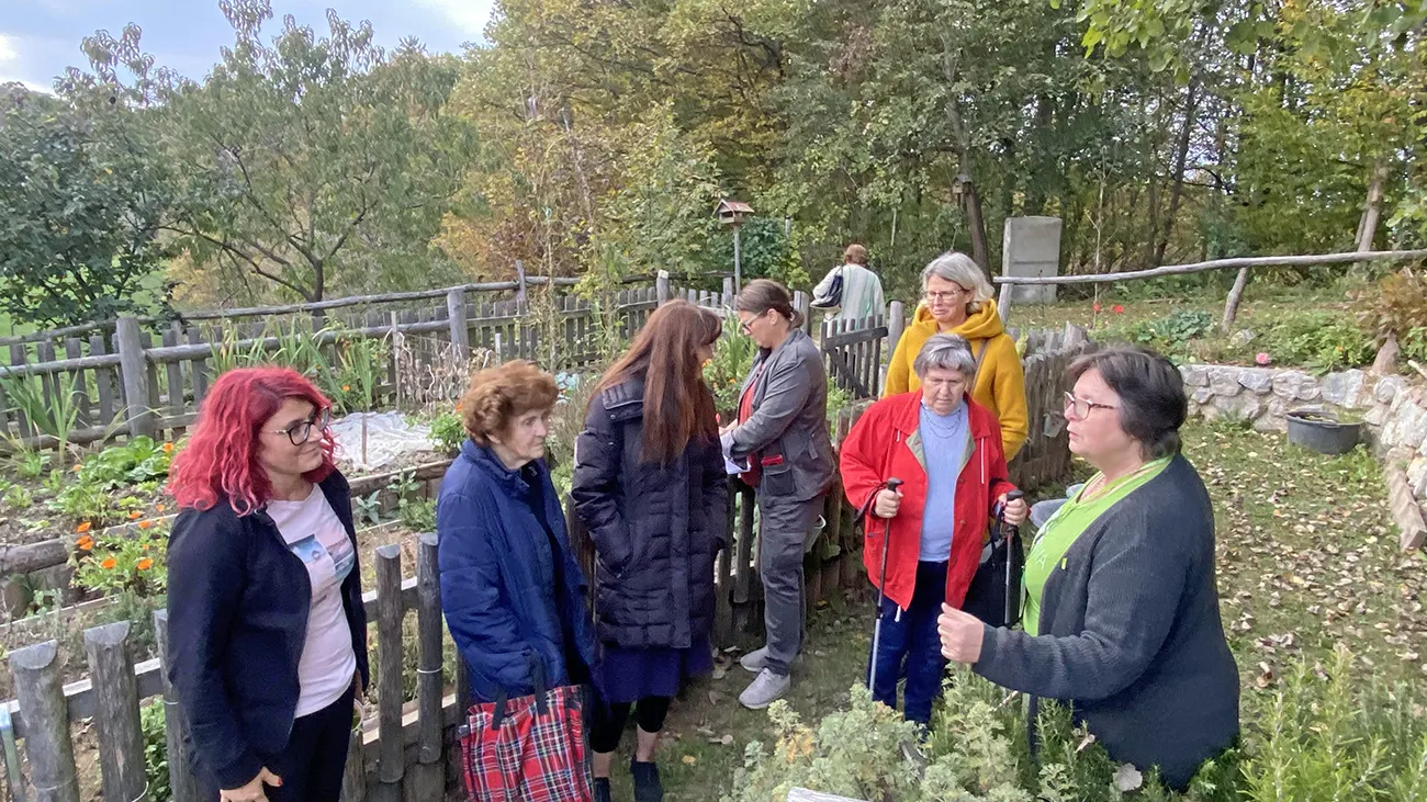Vodenje po garkeljcu - čarne rastline