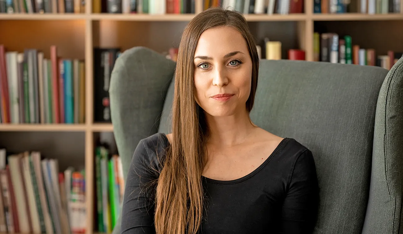 Sonja Gerič Bevec o odraščanju z očetom alkoholikom: “Ljudje okoli mene niso vedeli, kaj preživljam”